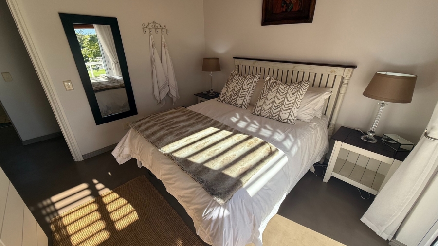 To Let 2 Bedroom Property for Rent in Thesen Islands Western Cape